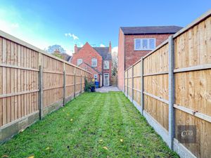 Photo 26- click for photo gallery